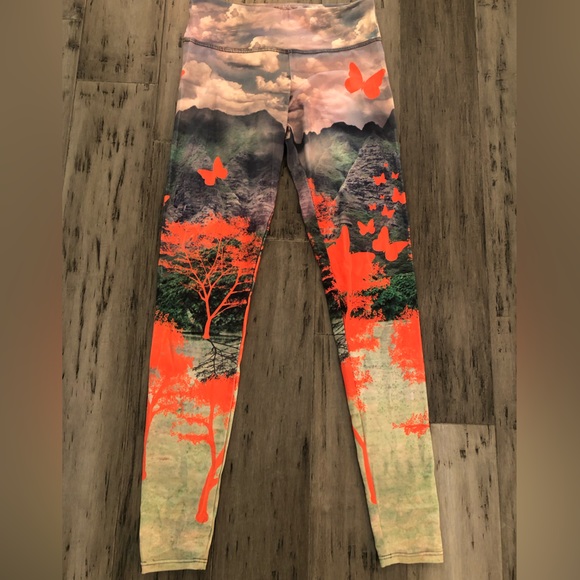 Onzie Fly Free Leggings Size Small - Picture 4 of 5